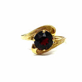 Estate size 4 10K Yellow Gold Red Round Garnet Ring