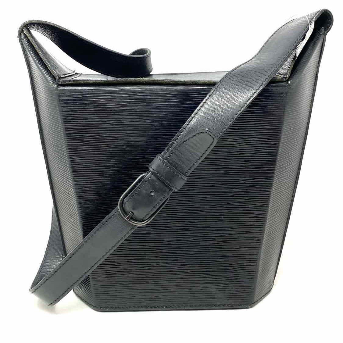 LOUIS VUITTON Black Geometric Epi Leather Shoulder Bag