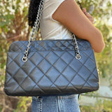 Chanel 2011-12 In-The-Business Large Black Quilted Leather Made in Italy Tote