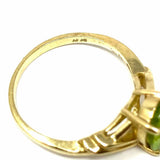 Estate size 7 10K Gold Oval Twisted Peridot Ring