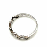 Estate size 8 925 Sterling Silver ZigZag Crystal Ring
