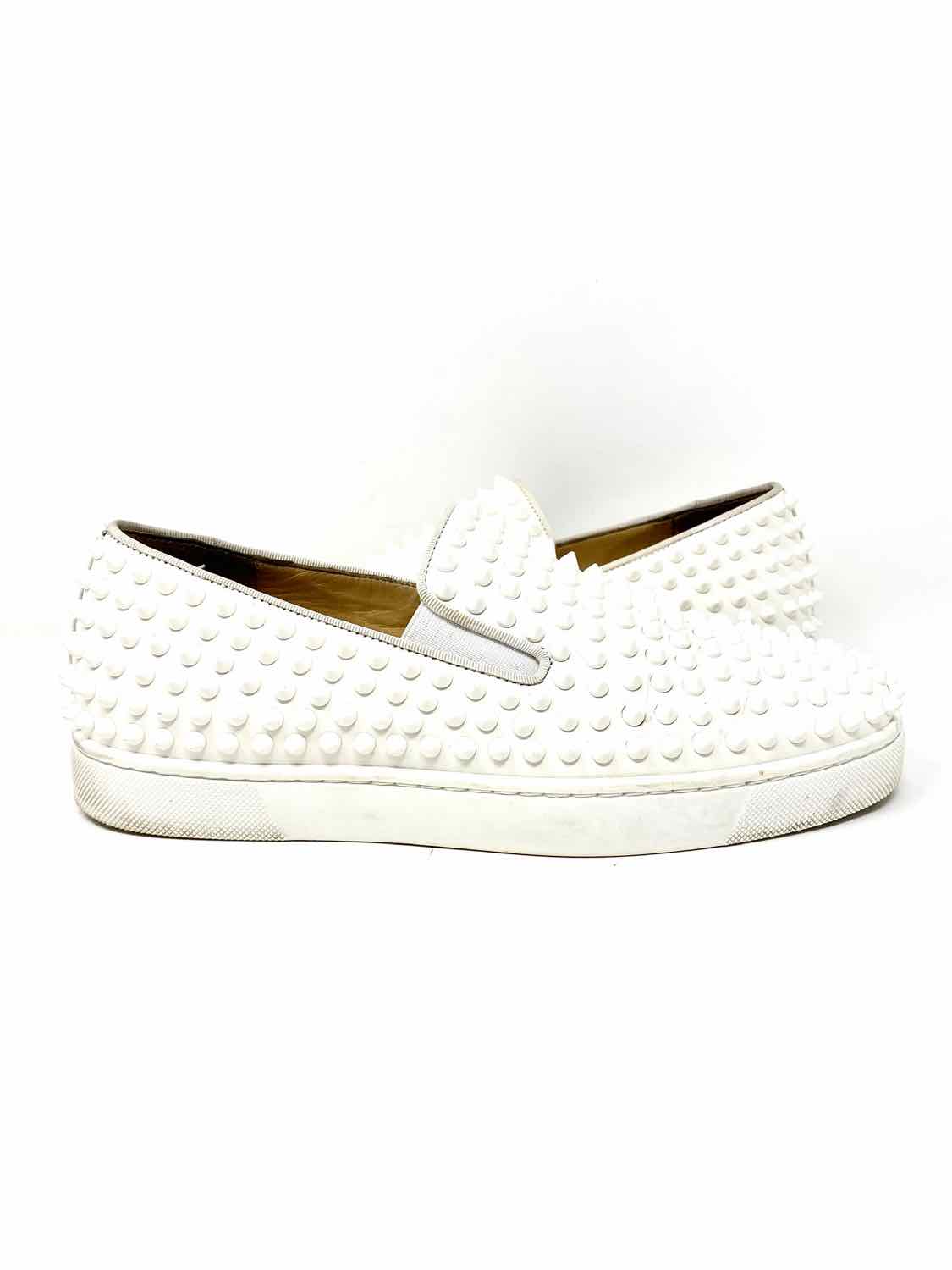 Christian Louboutin Roller Boat Men's White Spike Shoe Size 39.5/6.5 S -  Article Consignment