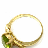 Estate size 7 10K Gold Oval Twisted Peridot Ring