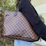 LOUIS VUITTON Neverfull MM w/ Pochette Coated Canvas Brown Damier Ebene Tote