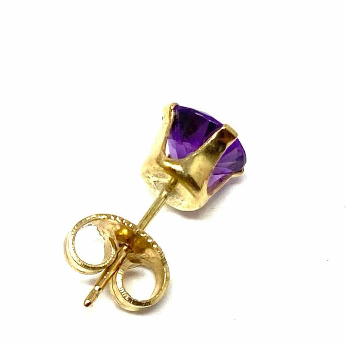 Clyde Duneier 14k Gold Stud Amethyst Earrings