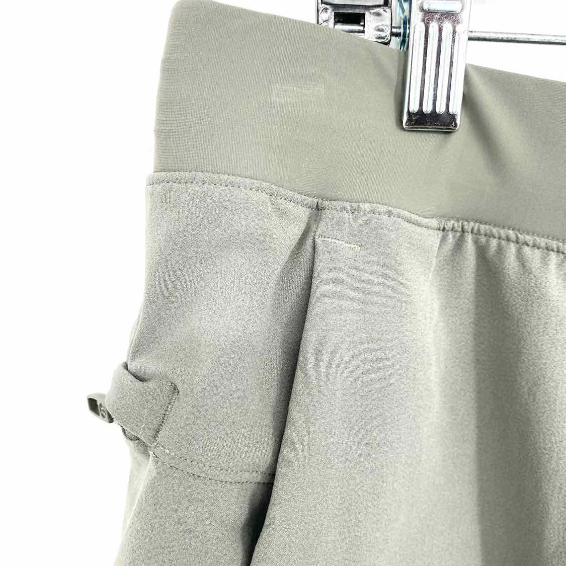 Lululemon Zeroed In Shorts Men's Gray Green Size XXL Drawstring Shorts