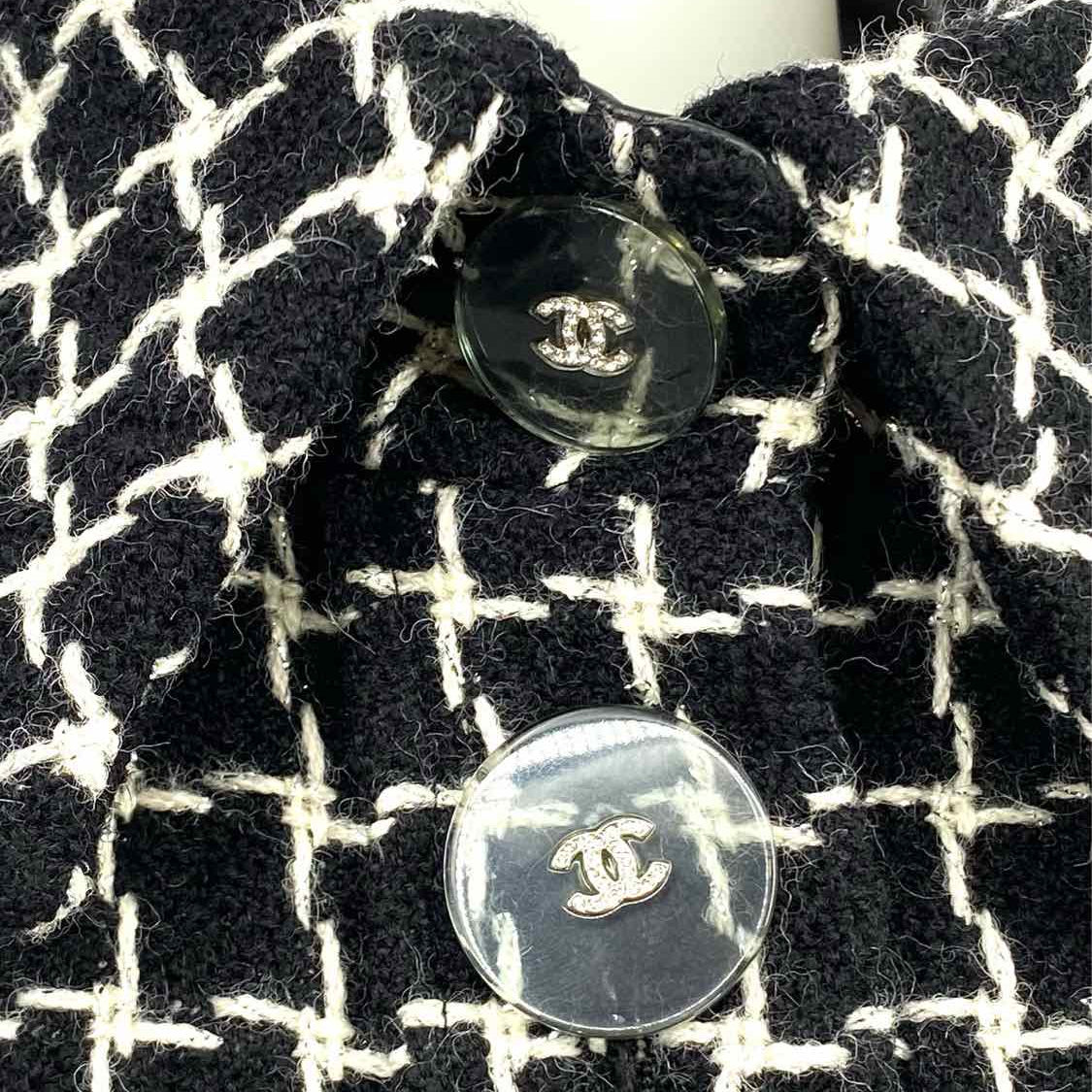 Chanel Women's Black Size 38/S Button Down Wool Leather Window Pane Jacket