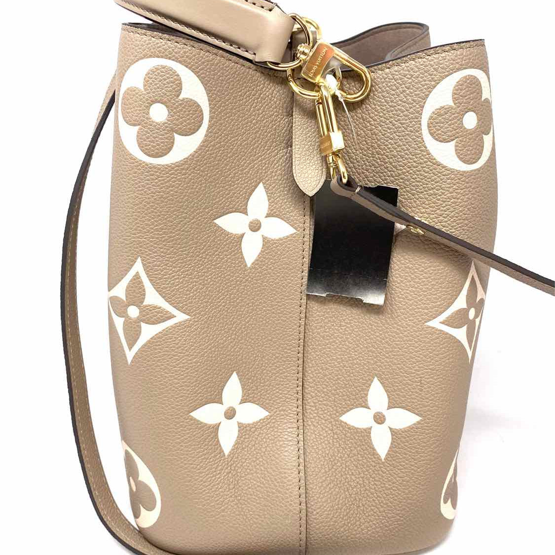 LOUIS VUITTON 2026 NeoNoe MM Giant Bicolour Cream Empreinte Leather Satchel