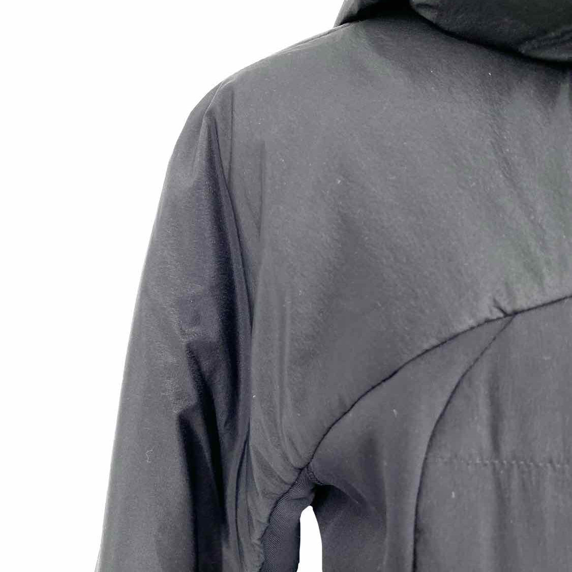 Lululemon Women's Black Size 6 Hooded Puffer Jacket