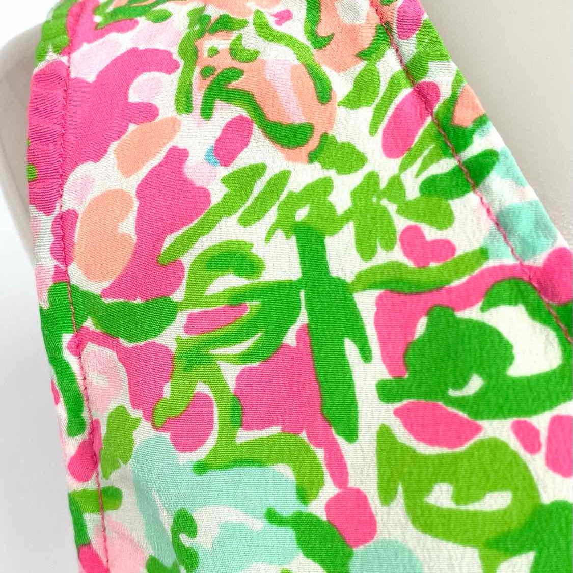 Lilly Pulitzer Women's Pink / Green Size M V-Neck Silk Floral Sleeveless