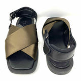 Aquatalia Jolessa Women's Black / Green Size 9 Slingback Satin Leather Sandals