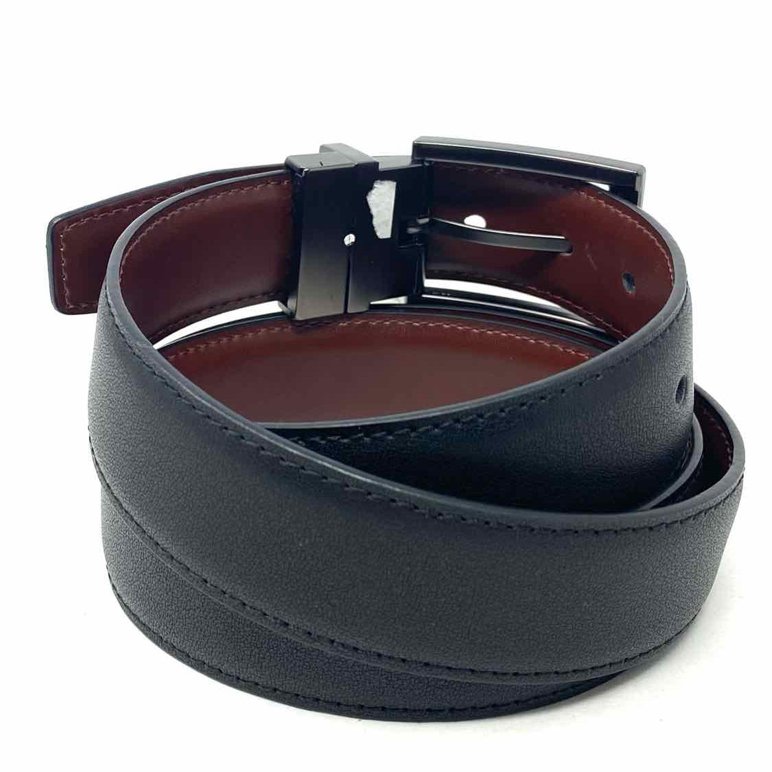 Waist Size 41 Burgundy Black Reversible Belt