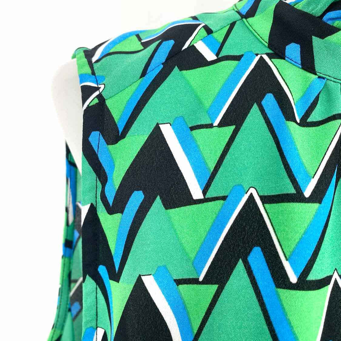 Carolina Belle Women's Black Green Size M Button Down Geometric Sleeveless