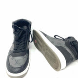 LOUIS VUITTON Rivoli High-top Men's Gray/Black Shoe Size 9 monogram Sneakers