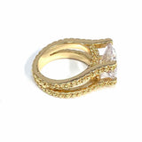 Estate size 6.75 Gold Tone Round Crystal Ring