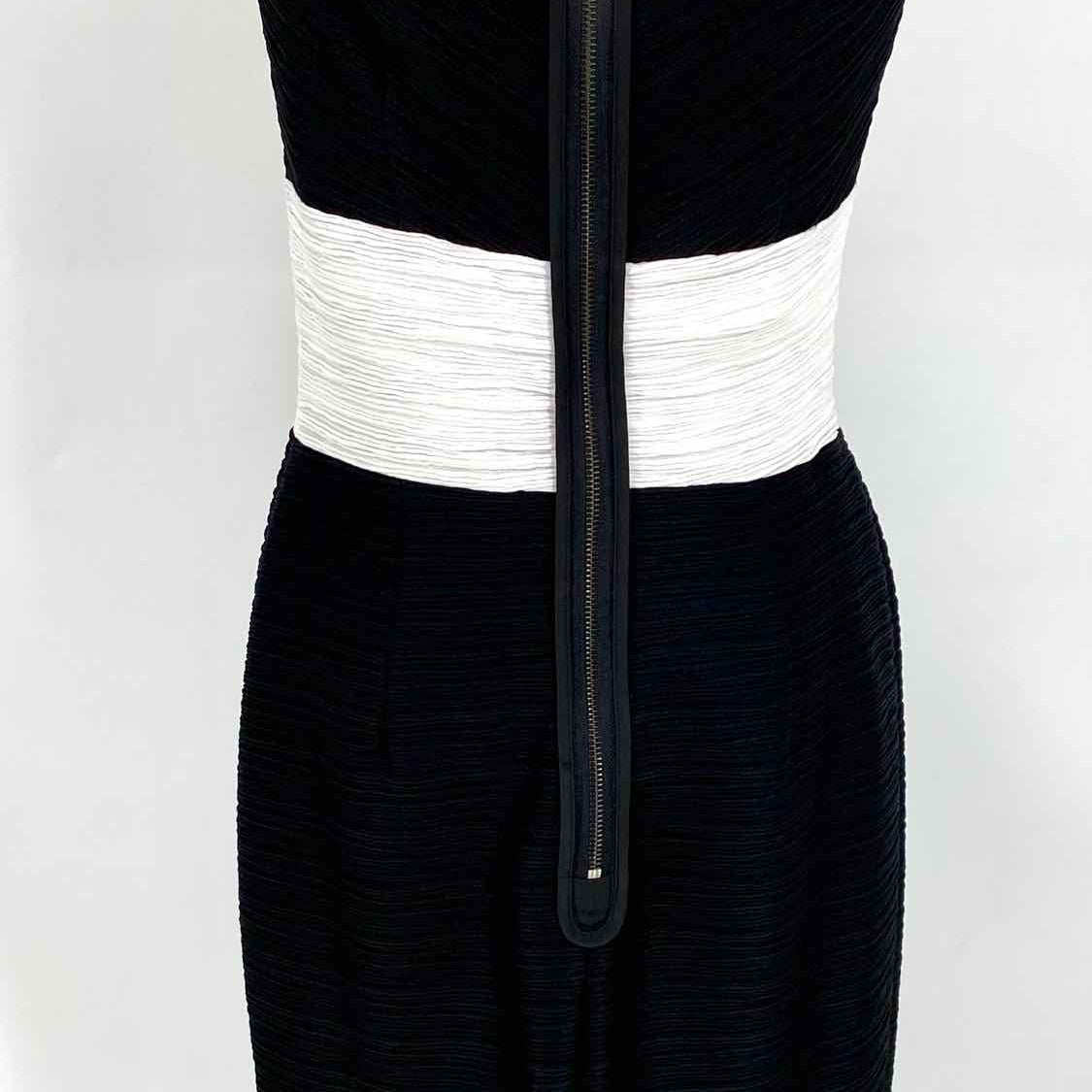 Nue by Shani Women's Black / White Size 8 sheath Color Block Dress