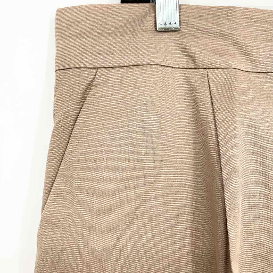 Salvatore Ferragamo Women's Taupe slim Italy Size 46/12 Pants