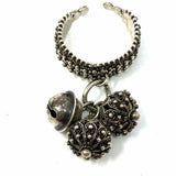 Erin Martin Design size 10 800 Continental Silver tone Charm Bell Ring