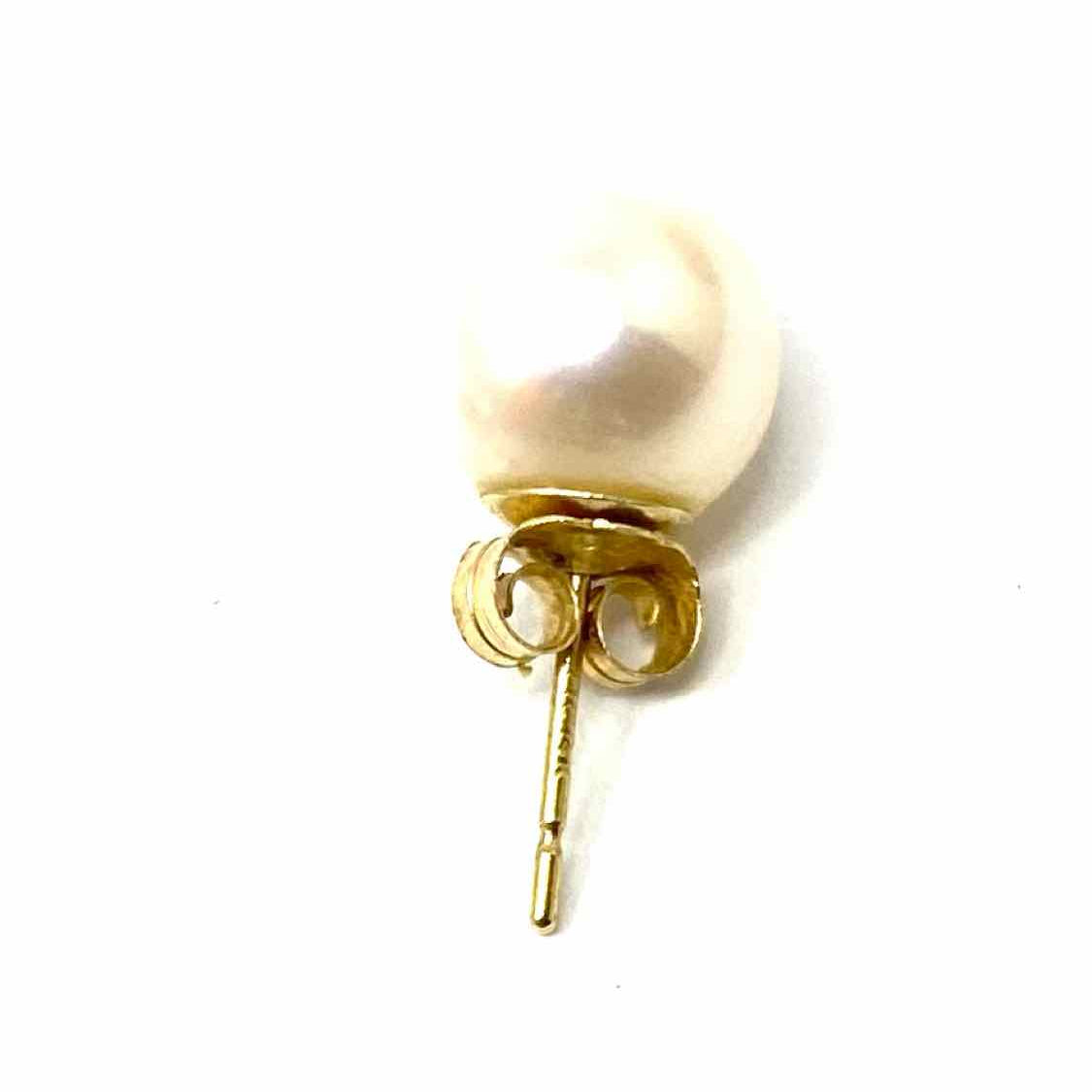 Estate 14K Gold Ivory Stud Pearl Earrings