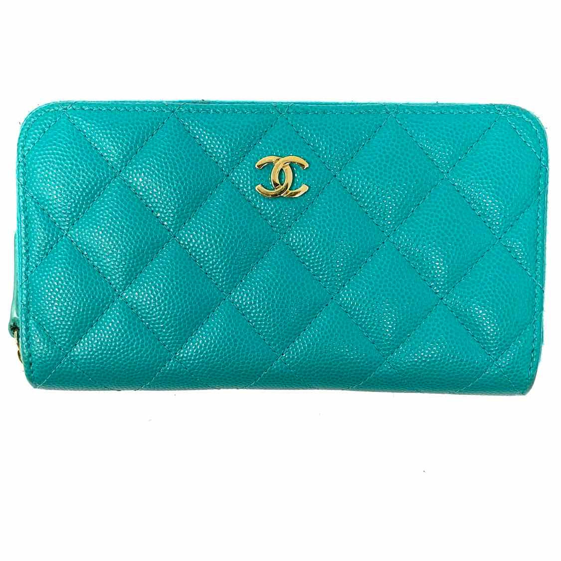 Chanel 2016-17 Small Zip Around Turquoise Quilted Wallet
