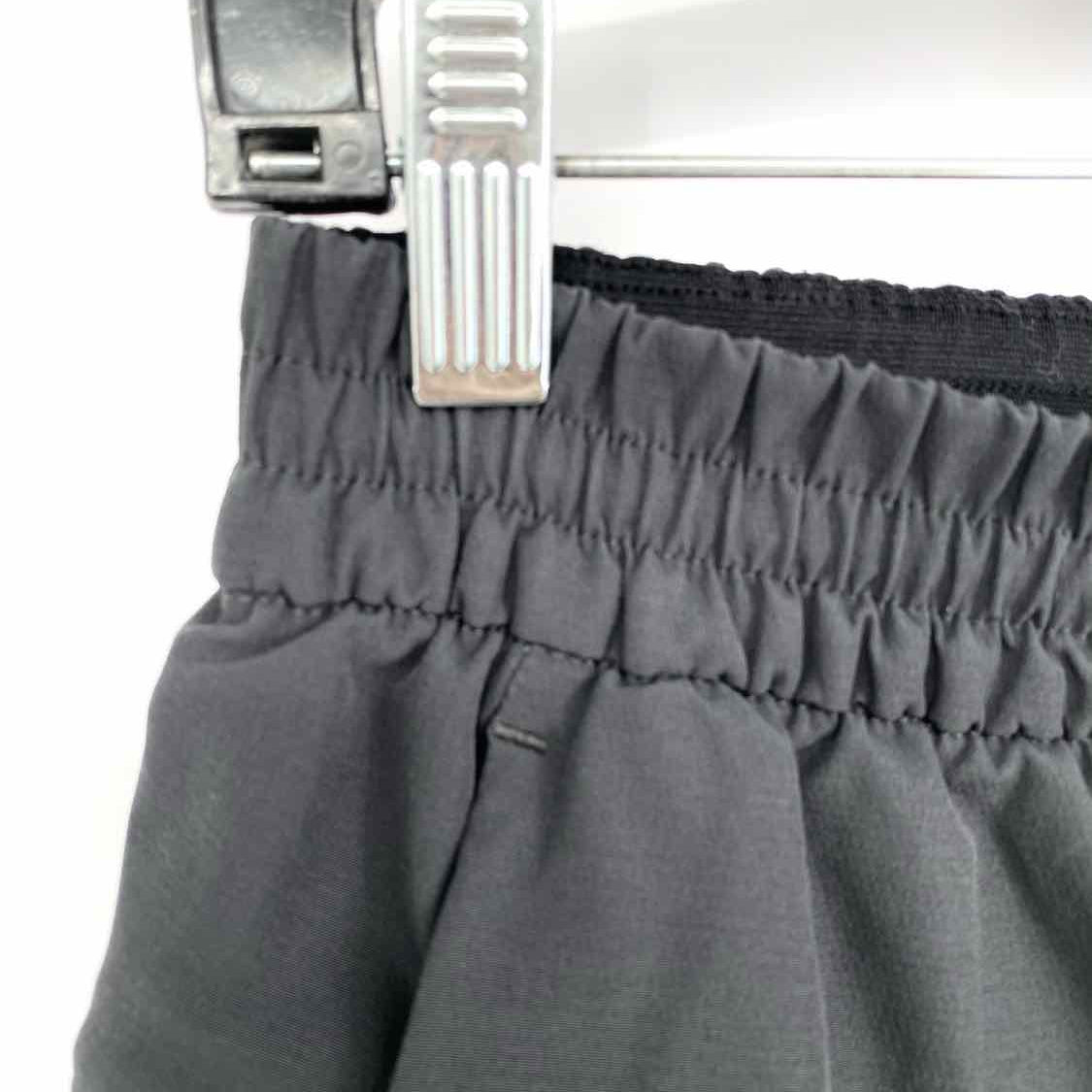 Lululemon License To Train M5728S Men's Gray Size XS Pants