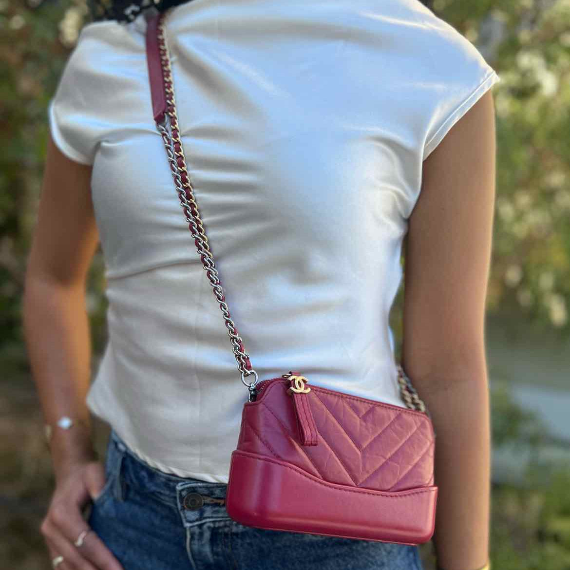 Chanel 2018-19 Gabrielle Double Zip WOC Cranberry Made in Italy Crossbody