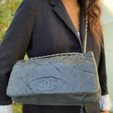Chanel 2010-11 Glint Iridescent Charcoal Flap Leather Made in Italy Shoulder Bag