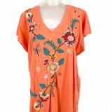 johnny was Women's Orange Size L V-Neck Embroidered Floral T-shirt