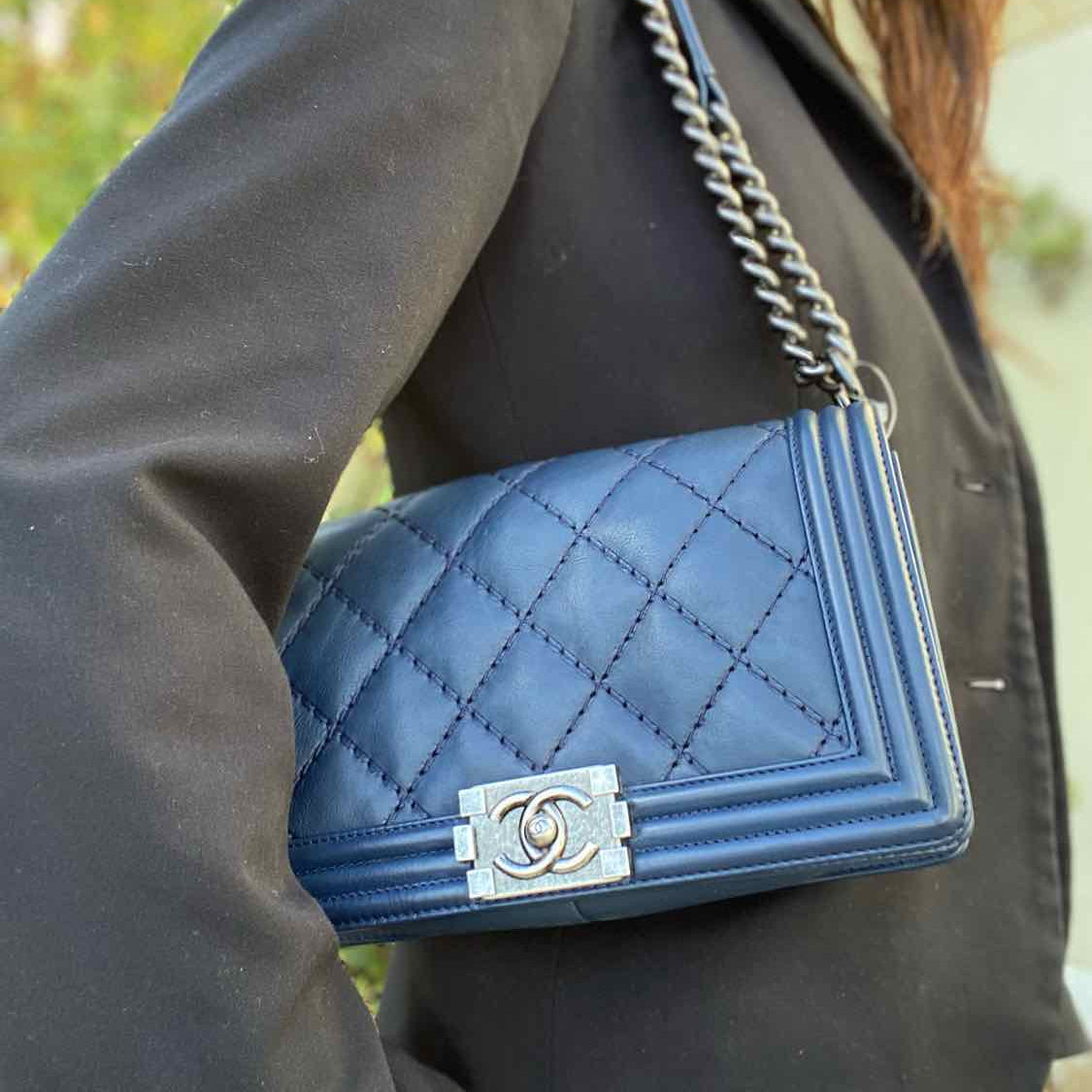 Chanel 2014 Boy Medium Wild Stitch Blue Lamb Leather Made in Italy Shoulder Bag