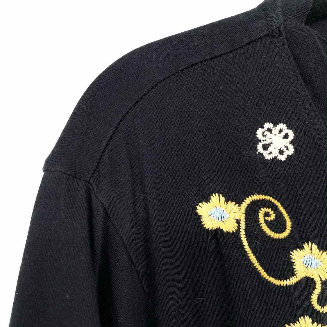 johnny was Women's Black Size XXL Short Sleeve Embroidered Dress