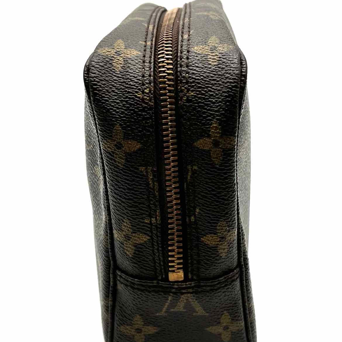 LOUIS VUITTON Vintage 1986 Trousse Toilette Brown Cosmetic Pouch Monogram Clutch