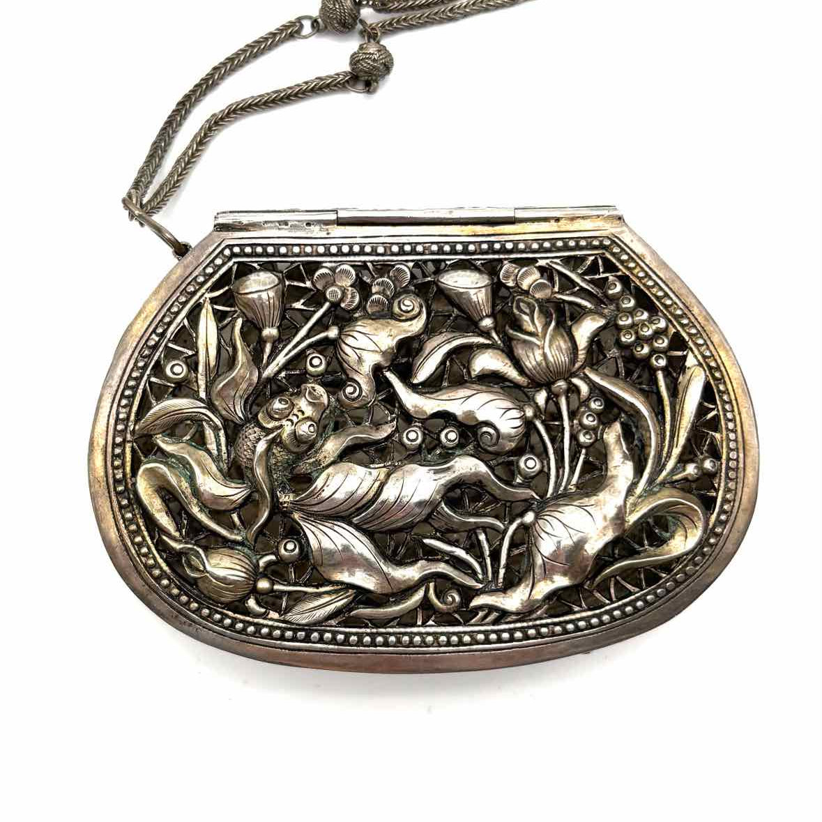 Metal Antique Silver tone Hinged Filigree Coin Purse