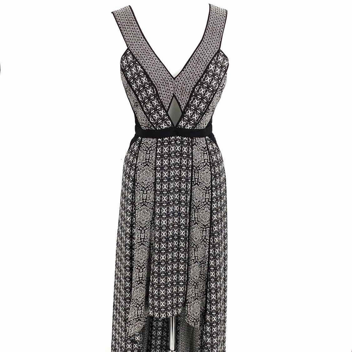 BCBG Max Azria Women's Black White Beige Sleeveless Tribal Size 4 High - Article Consignment BCBG Max Azria Women's Black White Beige Sleeveless Tribal Size 4 High - Article Consignment