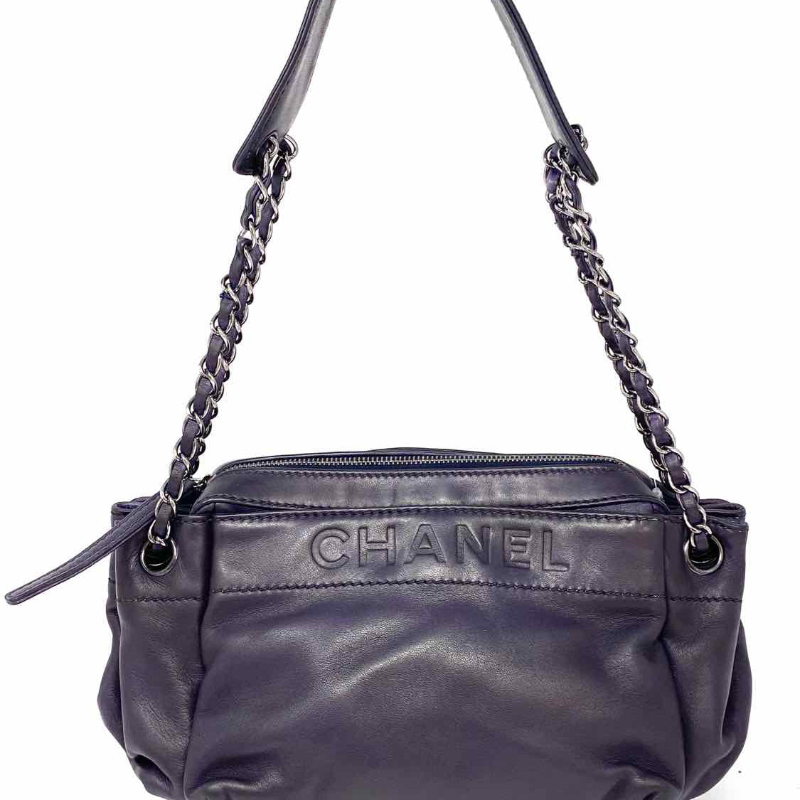 Chanel 2004/05 LAX Accordion Vintage Purple Zip Top Logo Leather Shoulder Bag
