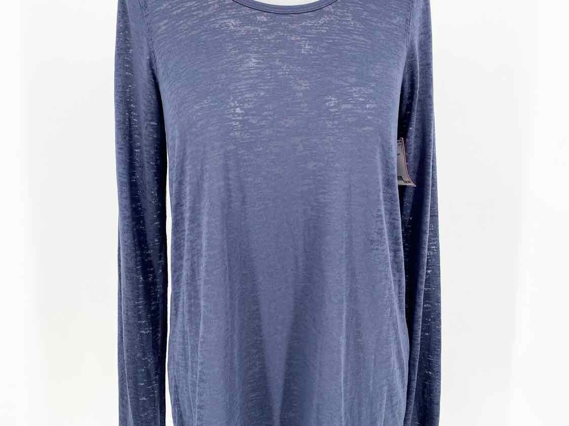 Lululemon Women's Navy T-shirt Size S Long Sleeve - Article Consignment