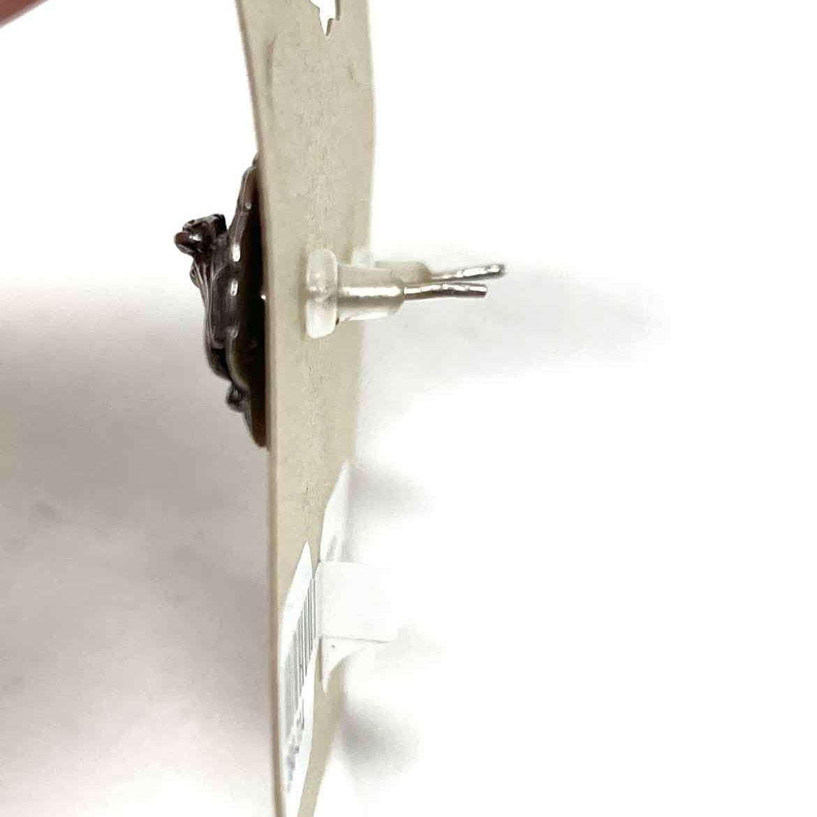 .925 Silver Stud Earrings - Article Consignment