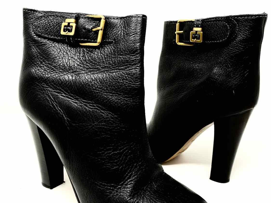 Chloe Women's Black Ankle Leather Luxury Size 39.5/9 Bootie - Article Consignment