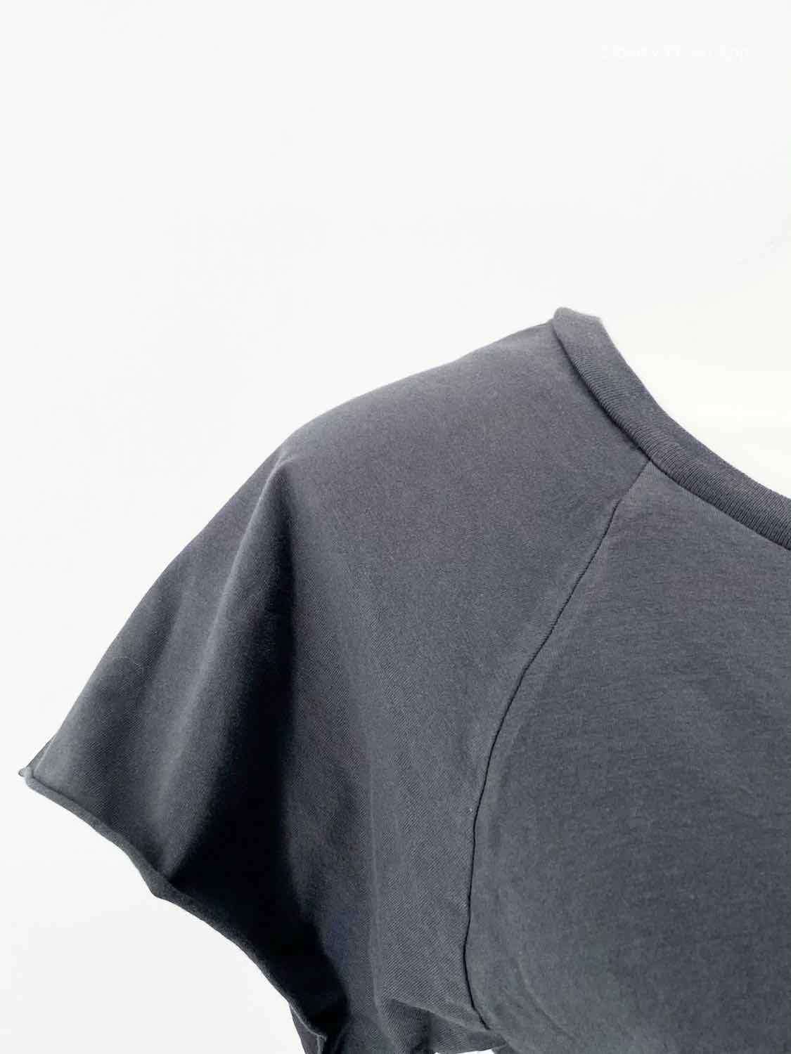 32 Swans Size L Dark Gray S/S Cotton Blend Tunic - Article Consignment