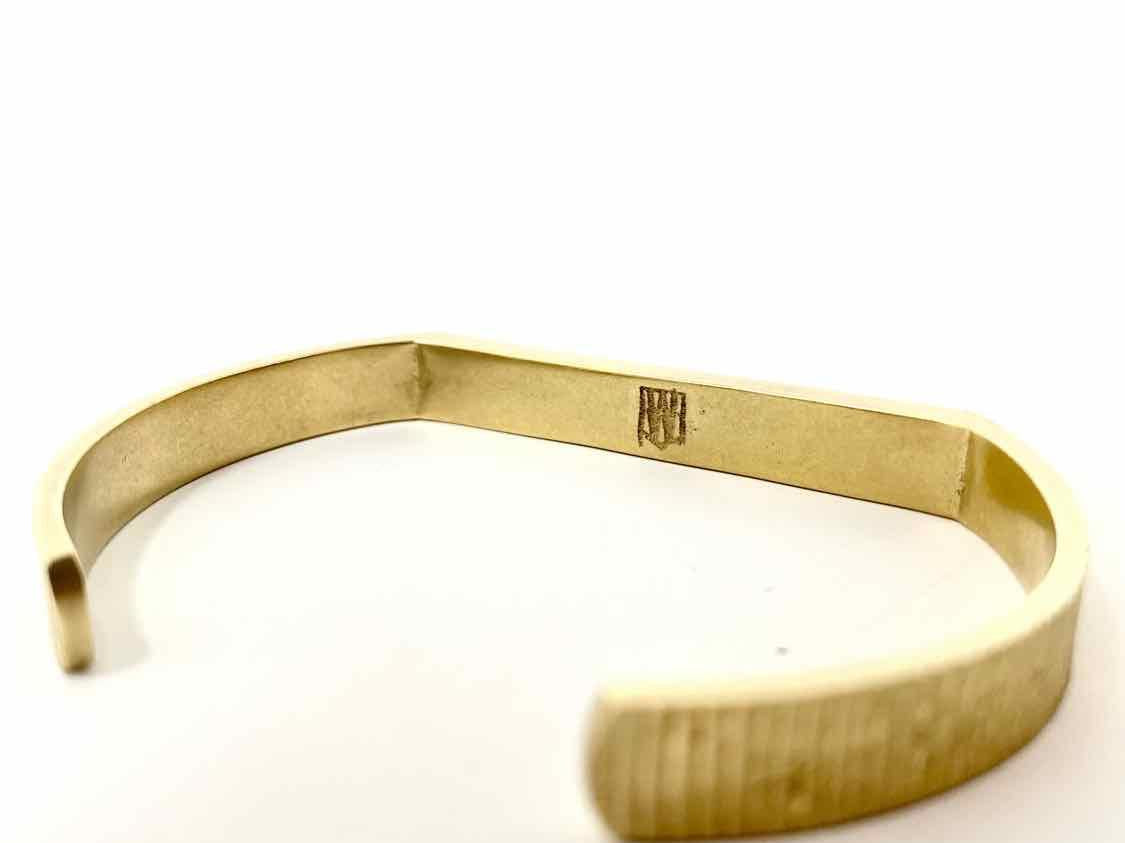 kelly wearstler Metal Gold Tone Ribbed Cuff - Article Consignment