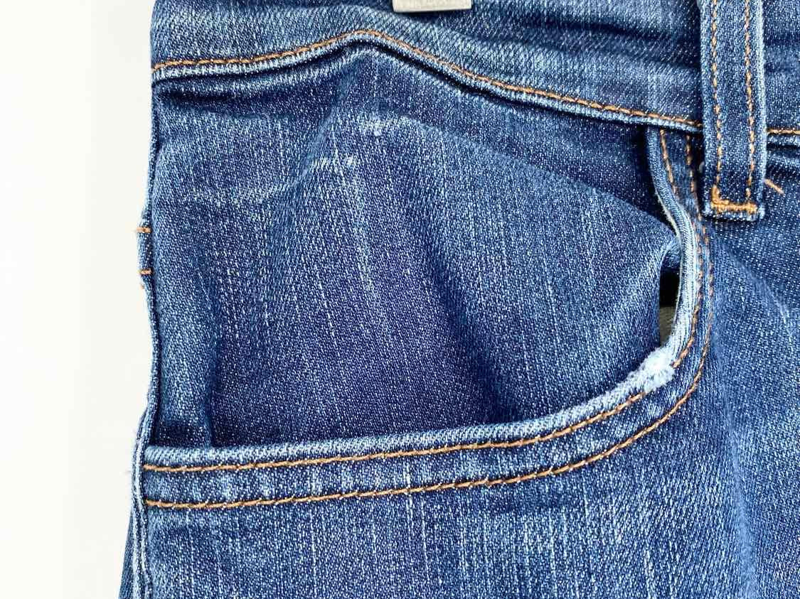 J Brand Women's Blue slim Denim Size 30/10 Jeans - Article Consignment