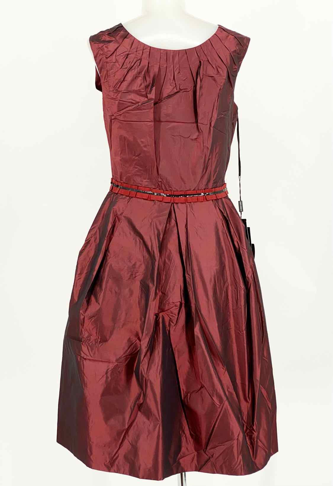 DOLCE & GABBANA Women's Burgundy sheath Silk Blend Shimmer Size 44/8 Dress - Article Consignment