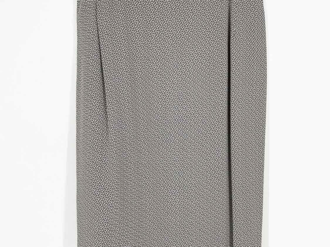 gai mattiolo Women's black/white Dots Size 16 Viscose Blend Skirt Suit - Article Consignment