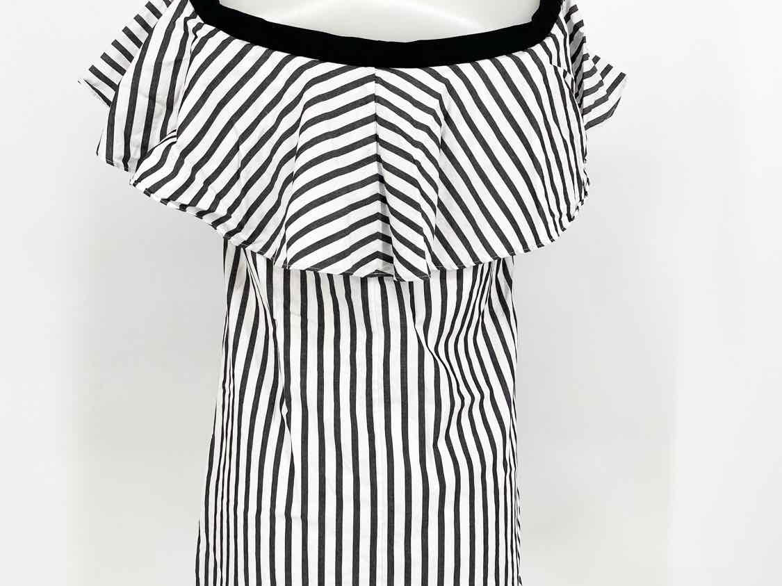 alice+olivia Women's black/white Off The Shoulder Stripe Size XS Dress - Article Consignment