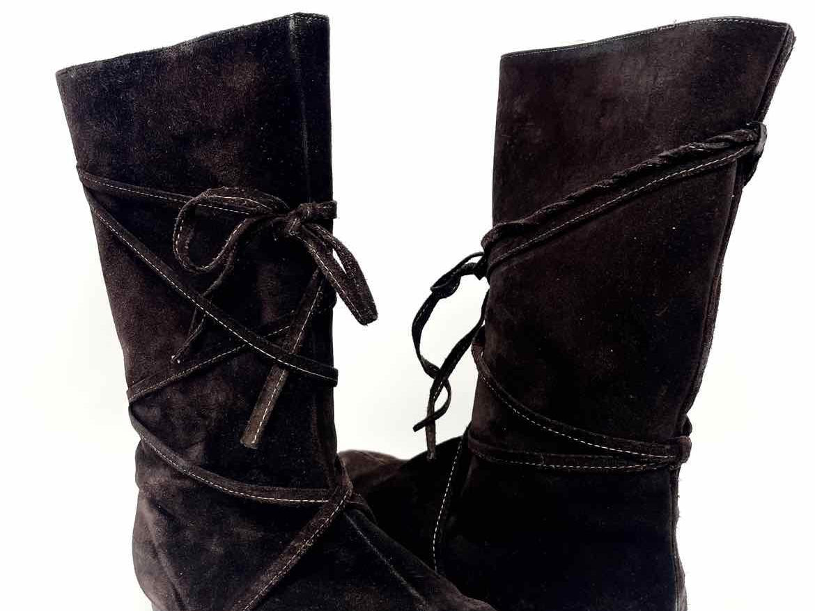 Lily Pulitzer Women's Brown Suede Size 38/7.5 Boots - Article Consignment