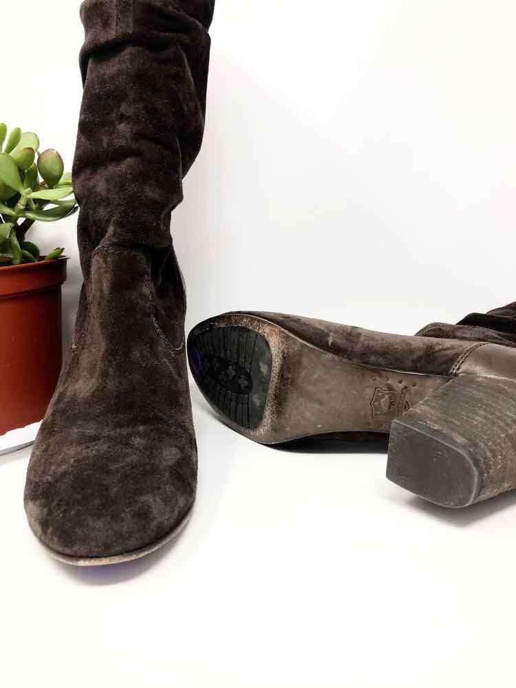 Trask Suede 8 Brown slouch Bootie