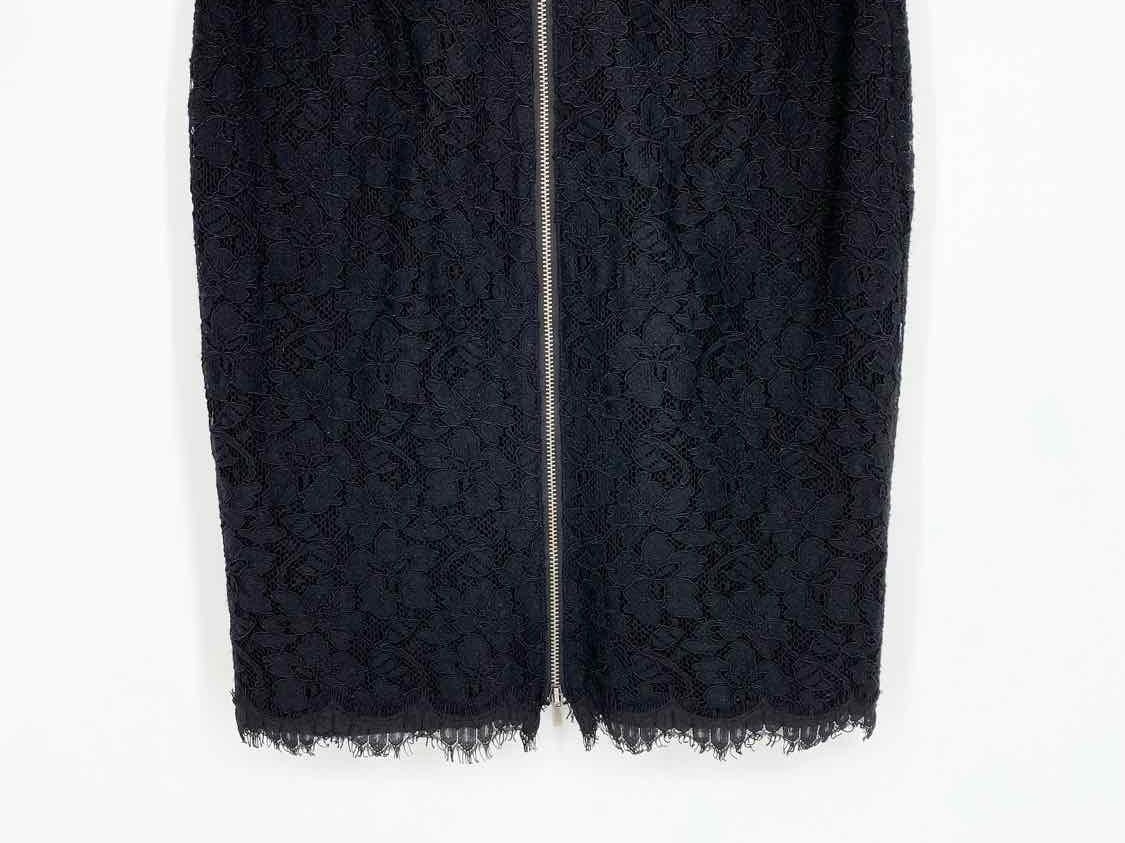 Diane Von Furstenberg Women's Black pencil Lace Size S Skirt - Article Consignment