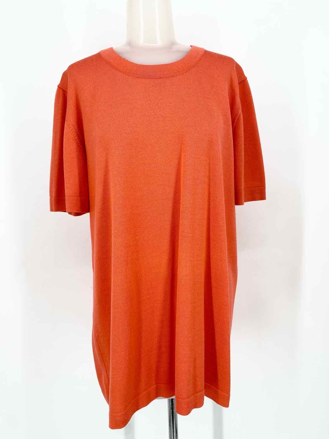 ESCADA Women's Coral Boxy Wool Knit Size 42/12 Short Sleeve Top - Article Consignment