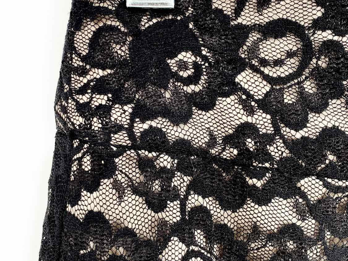 Banana Republic Size 0 Black/Nude pencil Nylon Blend Lace Skirt - Article Consignment