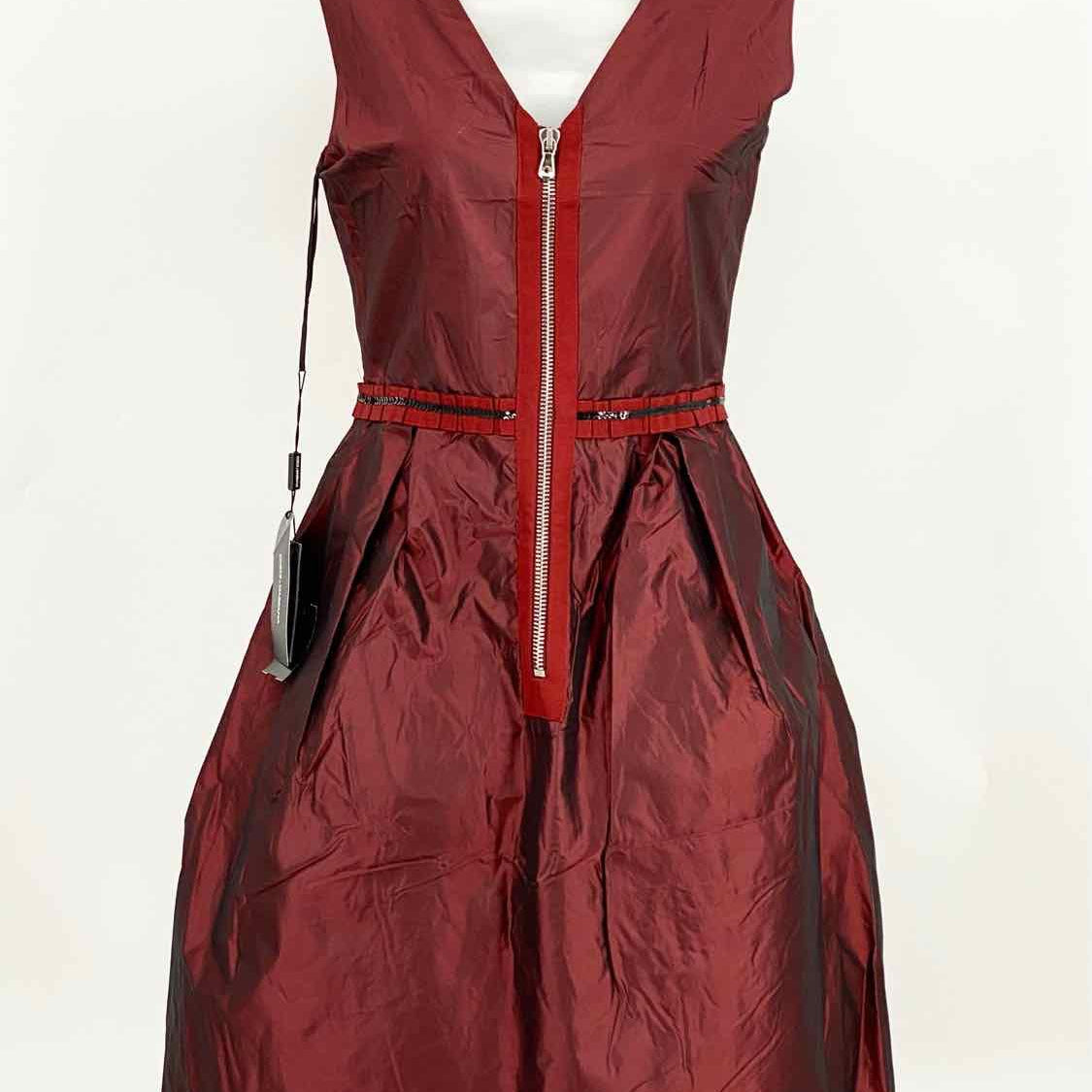 DOLCE & GABBANA Women's Burgundy sheath Silk Blend Shimmer Size 44/8 Dress - Article Consignment