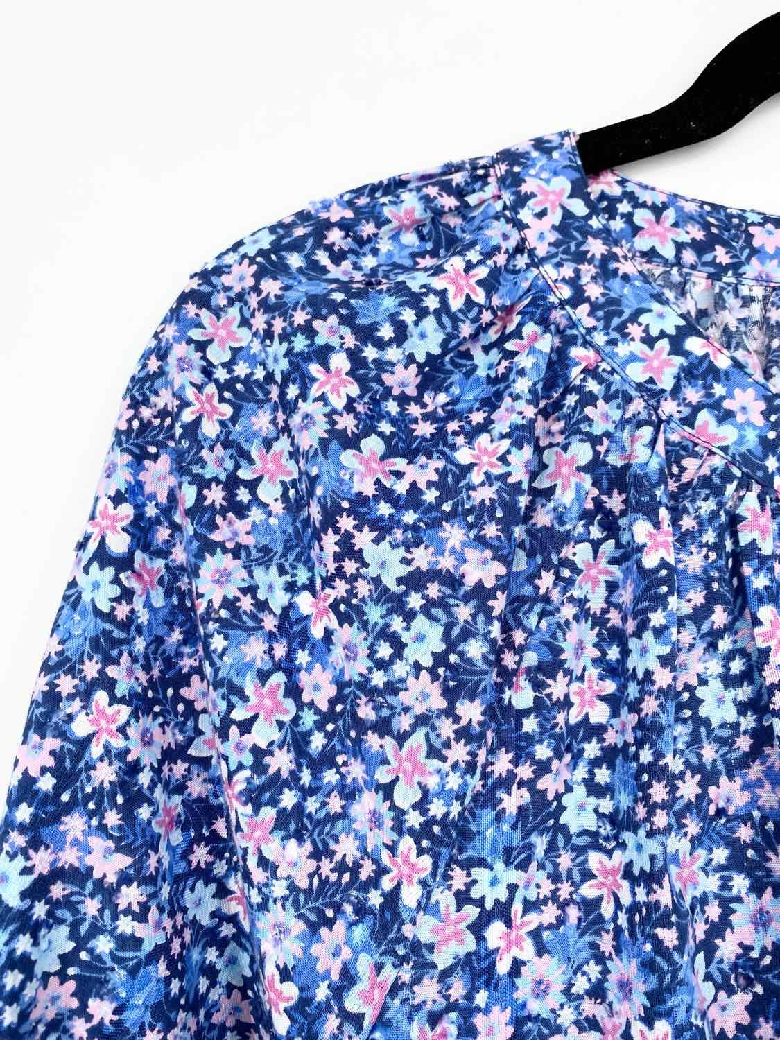 Style & Co. Women's Blue/Pink Long Sleeve Floral Size M Jump Suit - Article Consignment